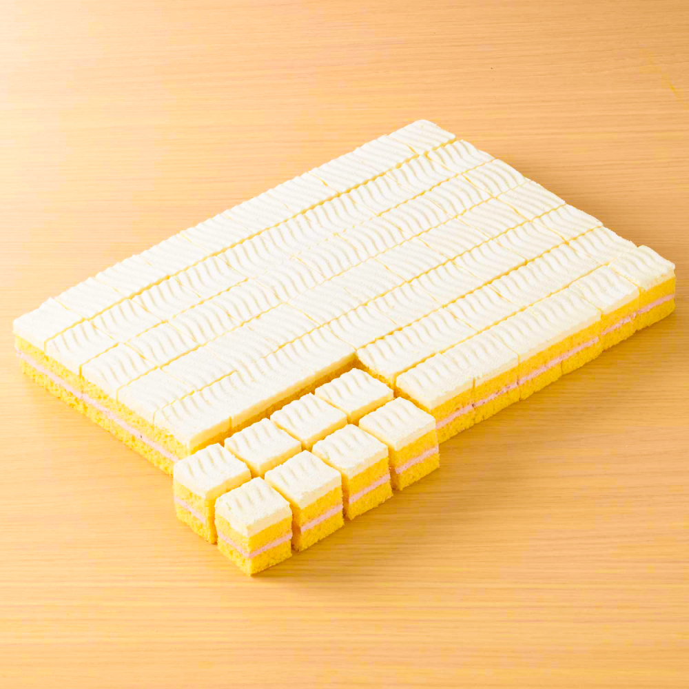 冷凍　シートケーキ７０カット　ホワイト　1シート(70カット)