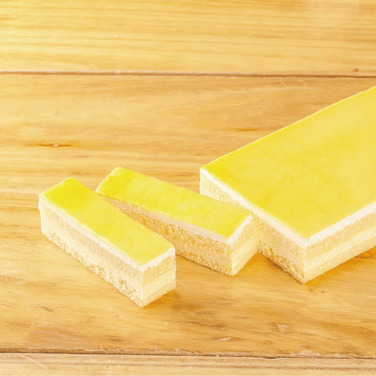 冷凍　レモンのショートケーキ