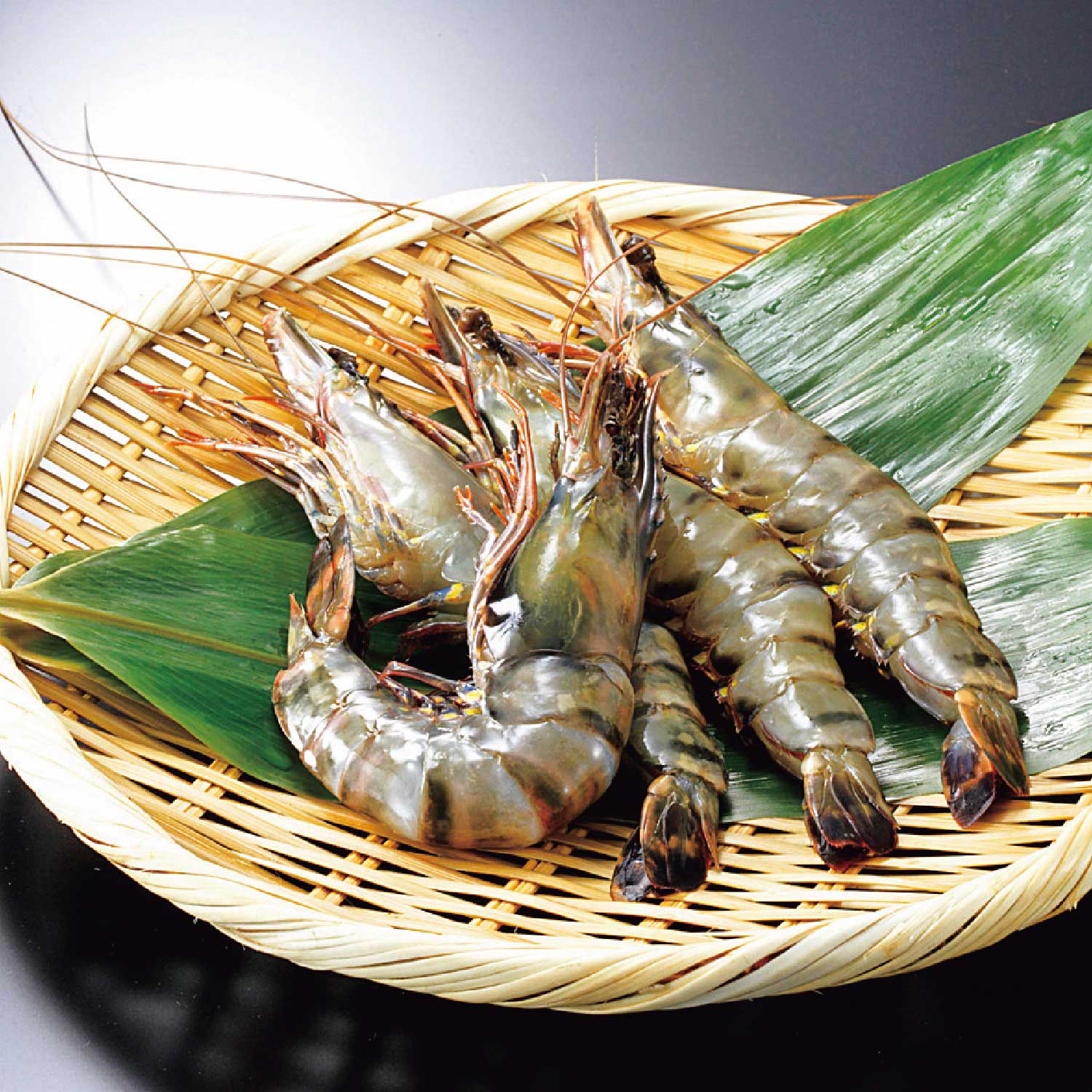 冷凍　養殖ＢＴ有頭えび４５尾